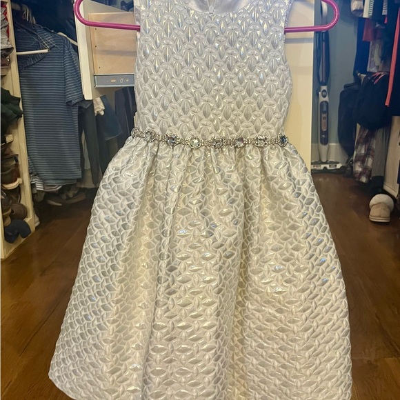 Black Item - Picture 2 of 6